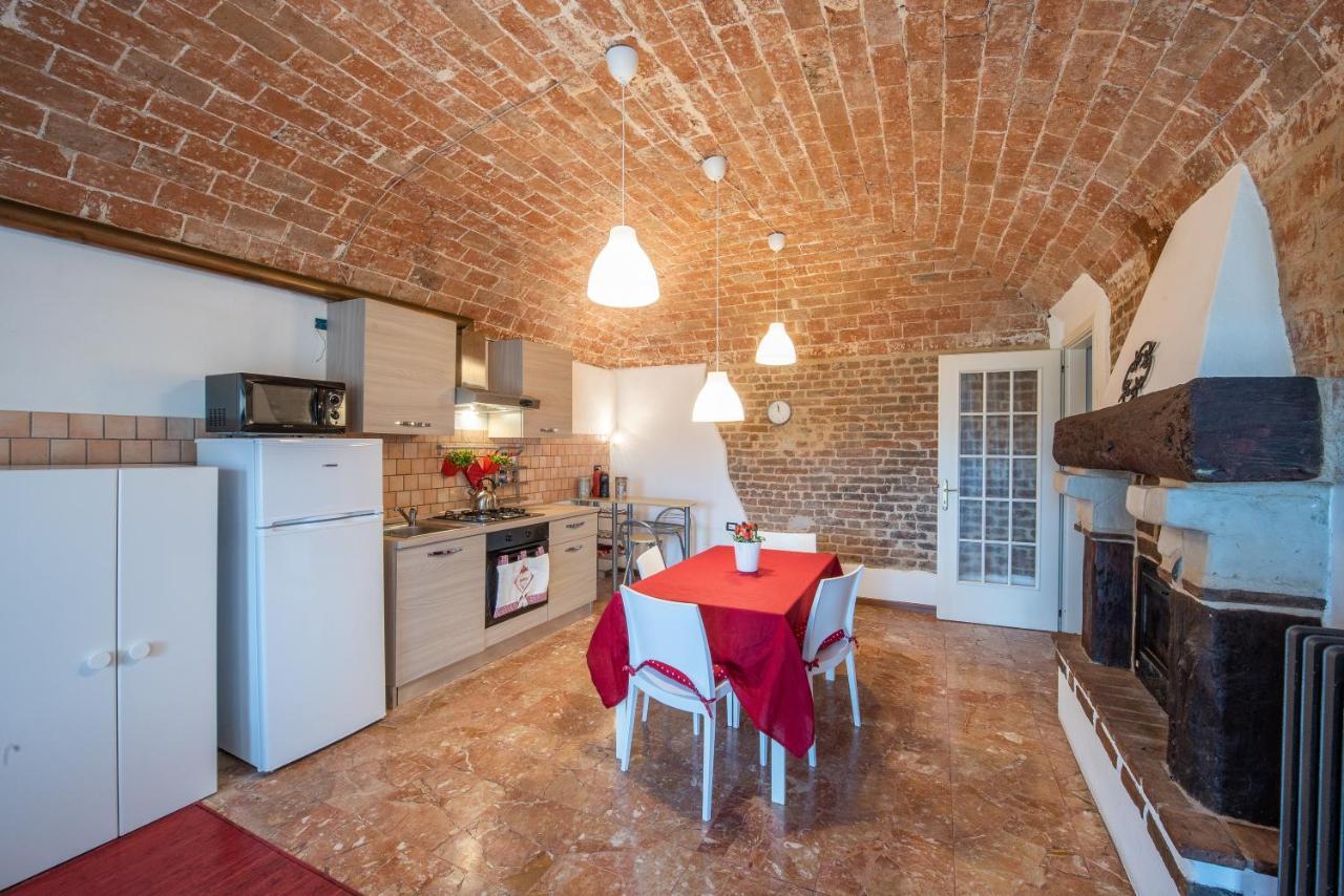 Appartamento Rosè House Camino Esterno foto